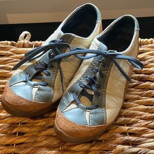 Hush Puppies 100% Relax Beige Leather Upper Brown Suede Lace Ups